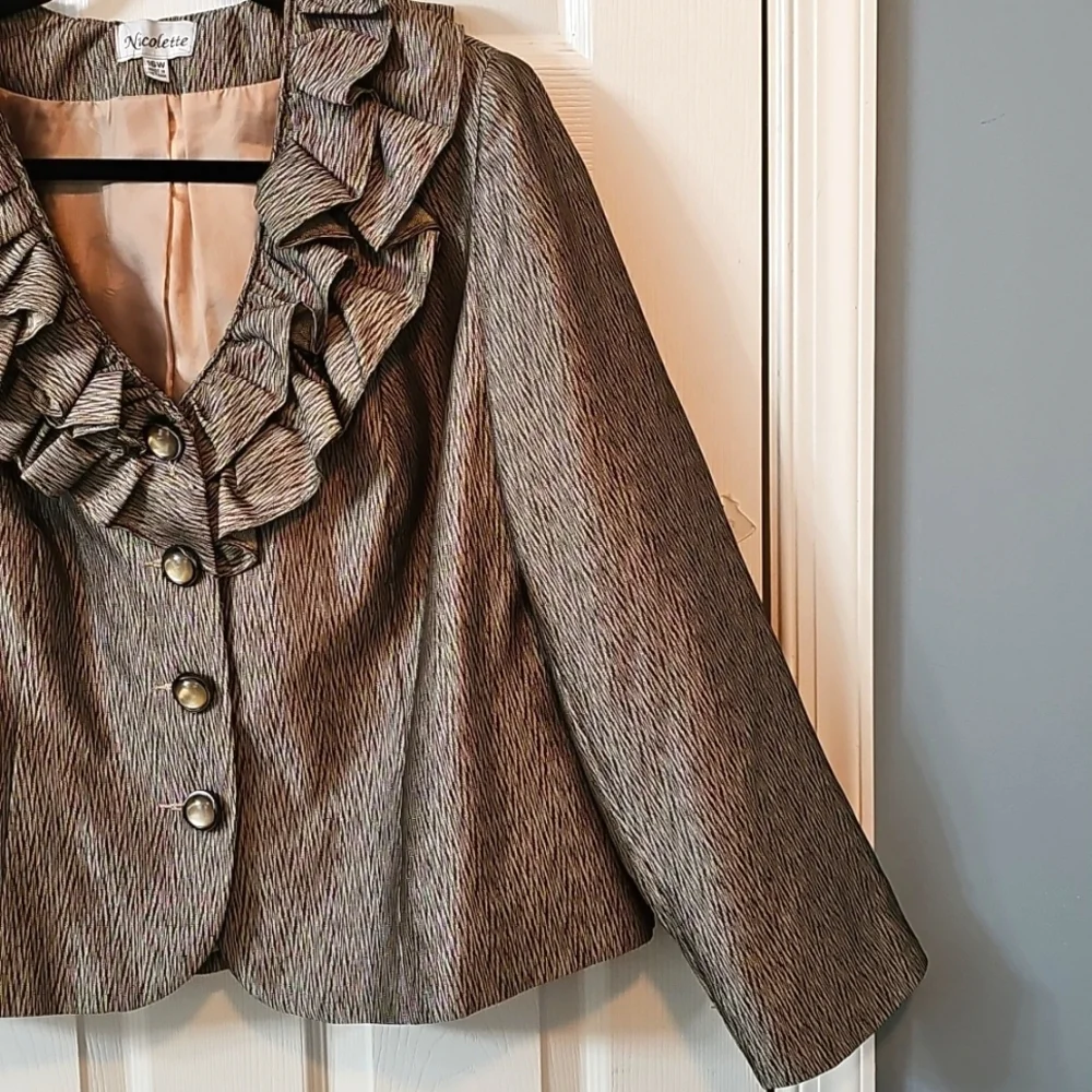 Nicolette Ruffled Blazer Jacket Elegant Wear Office Wear Career Minimalist - Picture 8 of 16